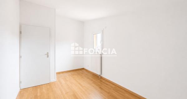 À vendre Maison 8 pièces 146.6 m² - Fleurieu-sur-saône 69250