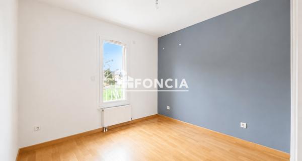À vendre Maison 8 pièces 146.6 m² - Fleurieu-sur-saône 69250