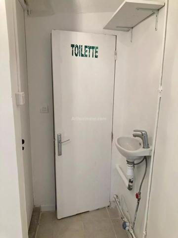 Location Local commercial 1 pièces 11 m2 à Paris 17