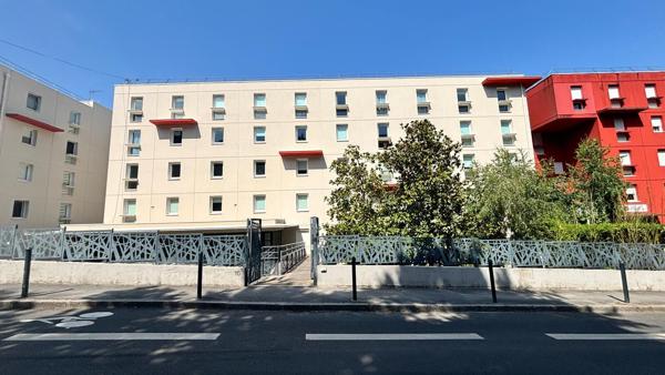 Appartement T2 de 36,63 m² - 3ème étage - ascenseur - Résidence rénovée