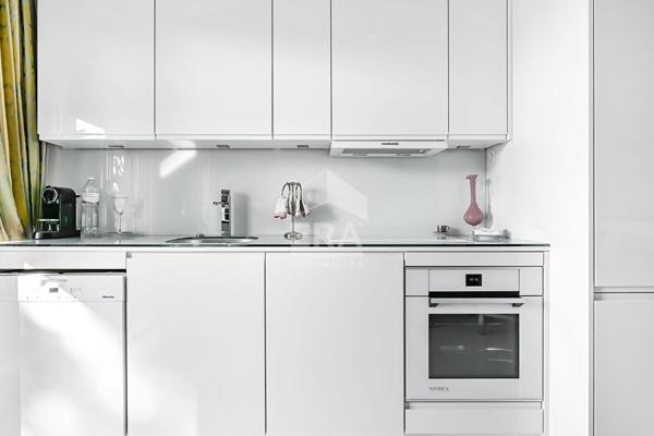 Sèvres Brancas - Appartement 4 pièces rénové, terrasse plein sud 15 m² - Résidence verdoyante