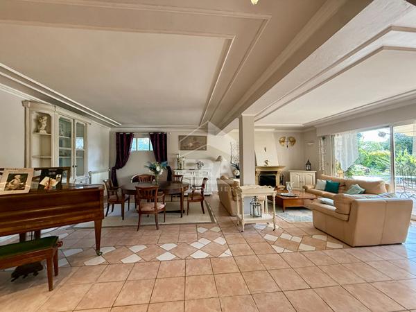 Nouveau Co-Exclusivité Propriété  Mougins 10 pièce(s) 320 m2 Habitables