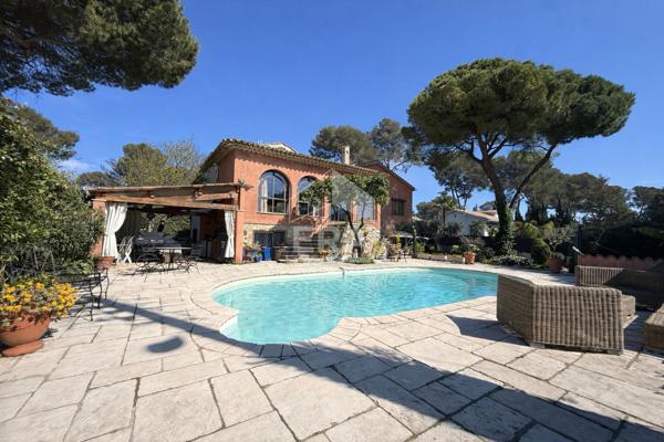 Nouveau Co-Exclusivité Propriété  Mougins 10 pièce(s) 320 m2 Habitables