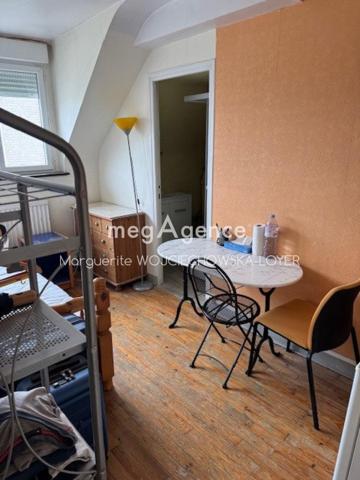 Immeuble à ALENCON, 61000 - 400m²