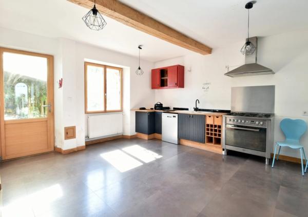 VENTE - MAISON DE VILLAGE - JARDIN