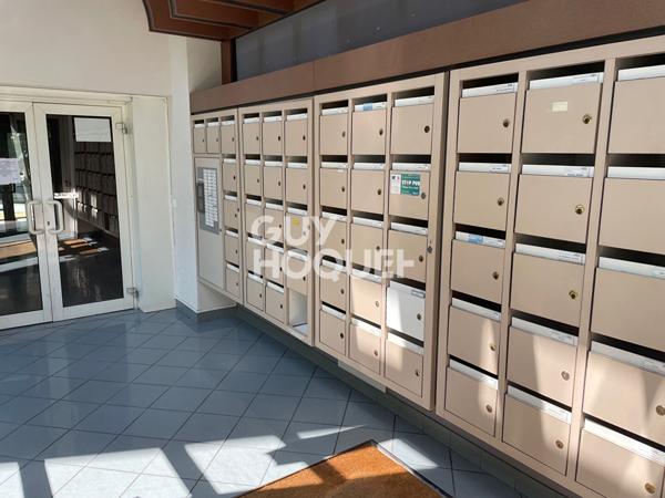 LOCATION : appartement F1 (17 m²) à GRENOBLE