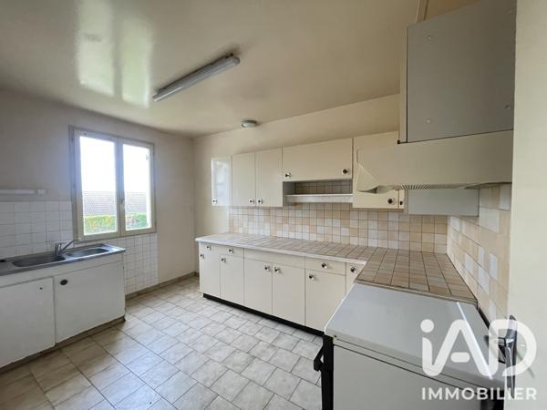Maison à vendre 4 pièces 71,7 m² Villeneuve-sur-Yonne
