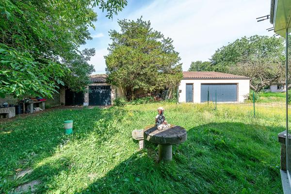 Maison à vendre 12 pièces 205m² Bruay-sur-l'Escaut (59860)