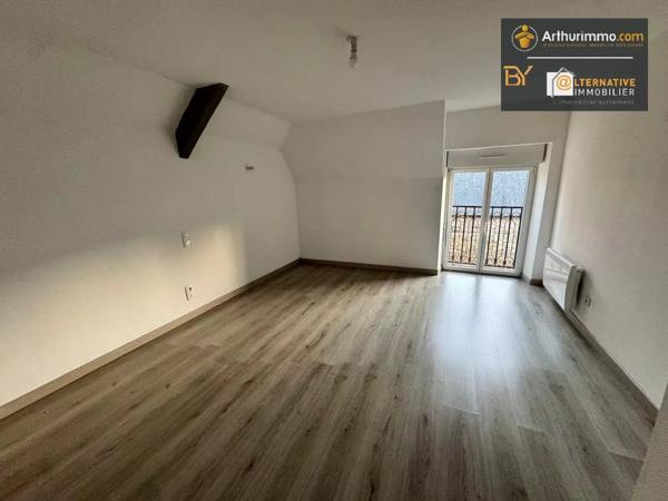 Location Maison 3 pièces 76 m2 à Bais