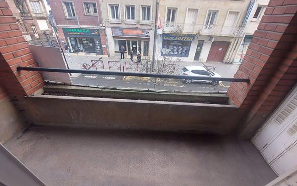 Appartement à louer    5 pièces •  Beauvais