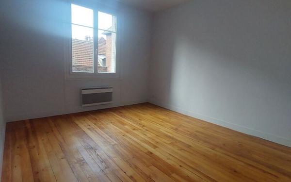 Appartement à louer    5 pièces •  Beauvais