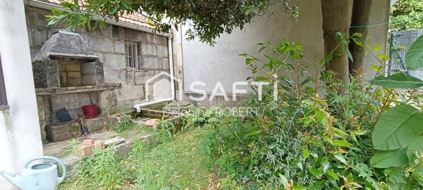 Maison 3 chambres, 1 cave, 1 garage et 1 jardinet