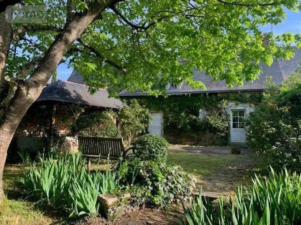 Achat - Maison Soulaire-et-Bourg 49460 6 pièces 171 m 2 690 m 2