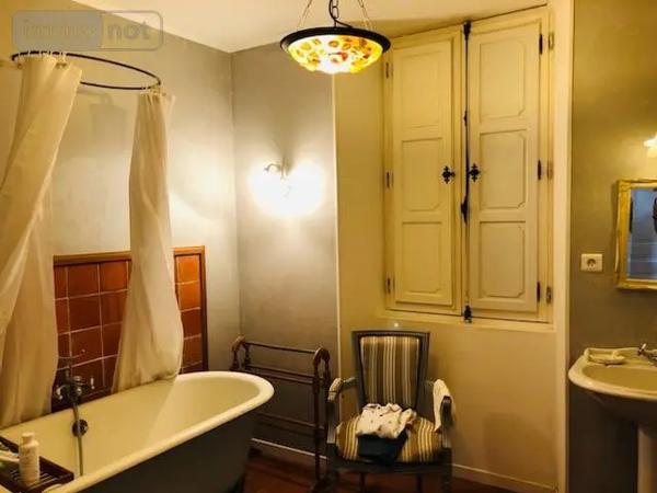 Achat - Maison Soulaire-et-Bourg 49460 6 pièces 171 m 2 690 m 2