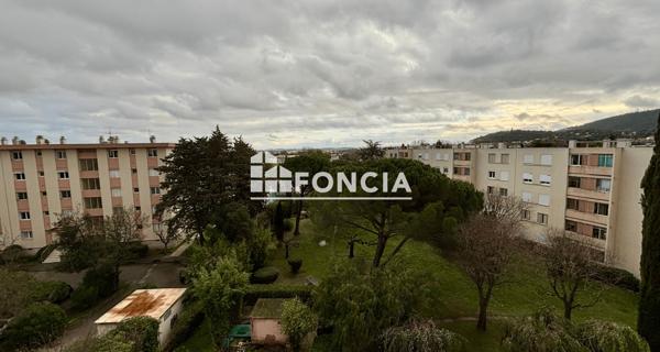 À vendre Appartement 4 pièces 75.98 m² - Hyères 83400