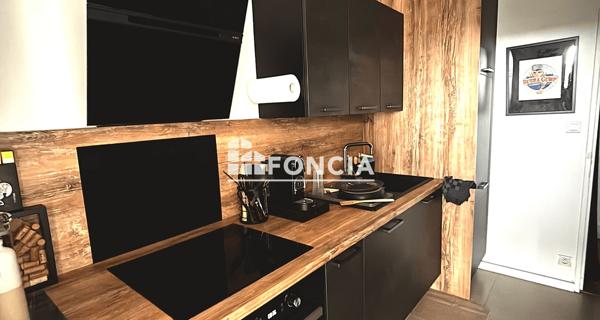 À vendre Appartement 4 pièces 75.98 m² - Hyères 83400