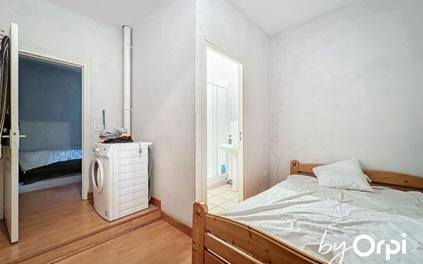 Maison à vendre    8 pièces • 230 m2 Saint-Éloy-les-Mines