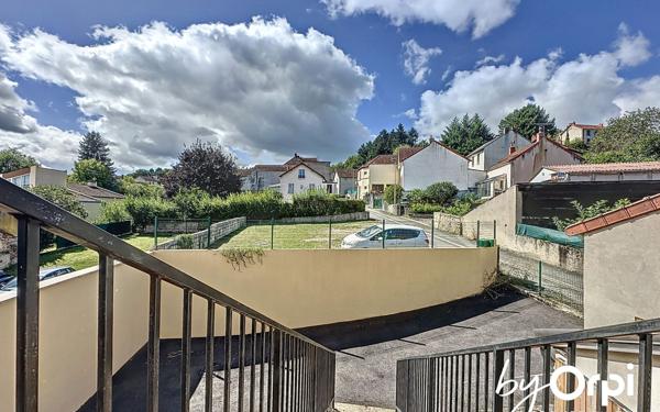 Maison à vendre    8 pièces • 230 m2 Saint-Éloy-les-Mines