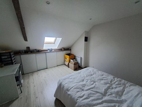 MAISON DE CARACTERE EN HYPERCENTRE DE LA FLECHE- QUARTIER RECHERCHE