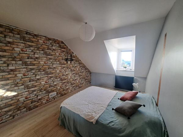 MAISON DE CARACTERE EN HYPERCENTRE DE LA FLECHE- QUARTIER RECHERCHE