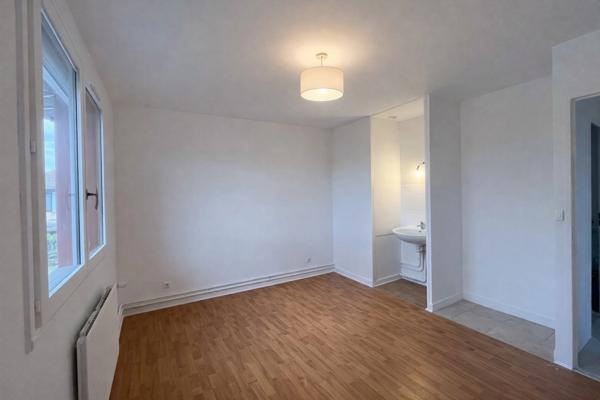 Maison familiale 109 m² avec garage – 4 chambres – Jardin – Garage – Calme
