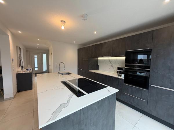 VILLA CONTEMPORAINE à vendre 5 pièces HESINGUE (68)