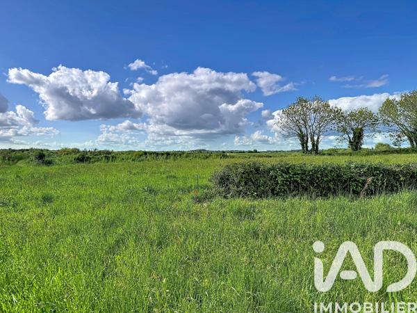 Terrain à vendre 1 694 m² Saint-Michel-le-Cloucq
