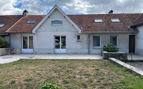 Maison à vendre    9 pièces •  Merfy