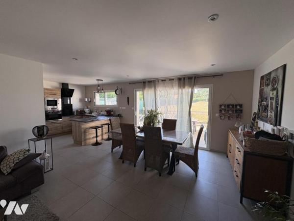 CELLES SUR BELLE, pavillon de plain-pied de 83 m²
