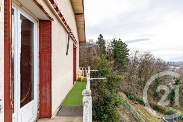 Maison à vendre  7 pièces - 163 m 2   ST MARTIN LE VINOUX  - 38