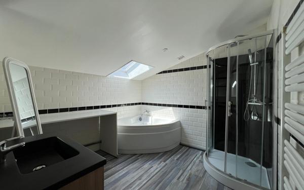 Appartement à vendre    3 pièces • 85,74 m2 Vallières