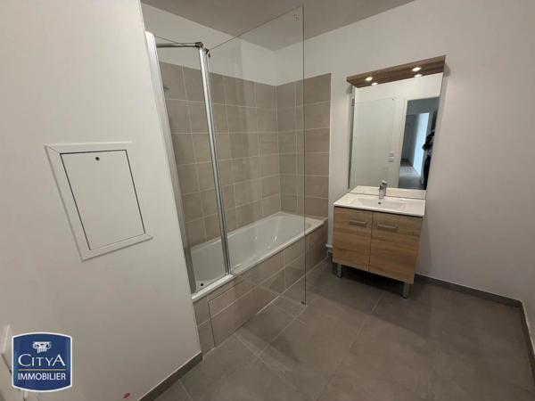Appartement à louer 3 pièces 67.47m² Saint-Chamond (42400)