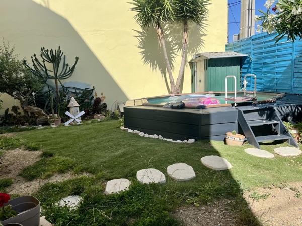 Vente                                                      Maison
                        
                     6 pièces                      95 m2                     à Perpignan