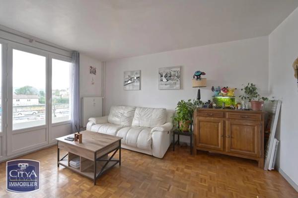 Appartement à vendre 4 pièces 61m² Saint-Marcellin (38160)