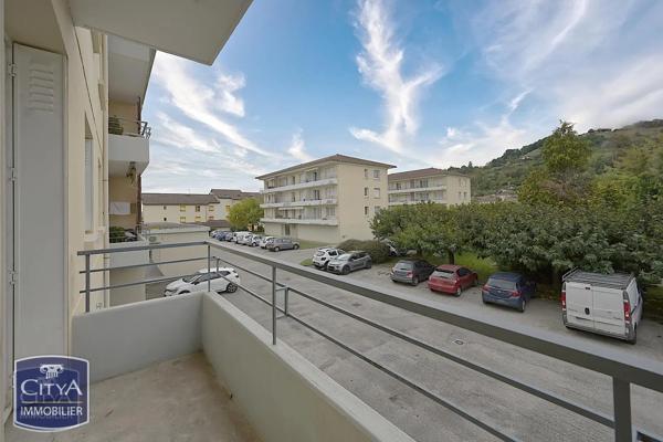 Appartement à vendre 4 pièces 61m² Saint-Marcellin (38160)