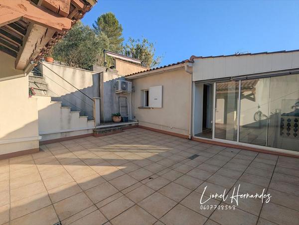 Maison de ville - 136 m² - 4 chambres - Terrasses - jardin avec vue - Garage