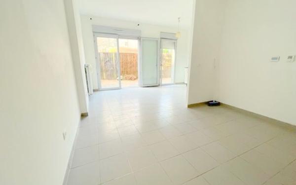 Appartement à vendre    3 pièces •  Bobigny