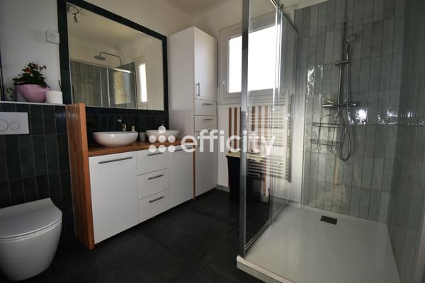 Maison 6 pièces - 141 m² Exclusivité efficity