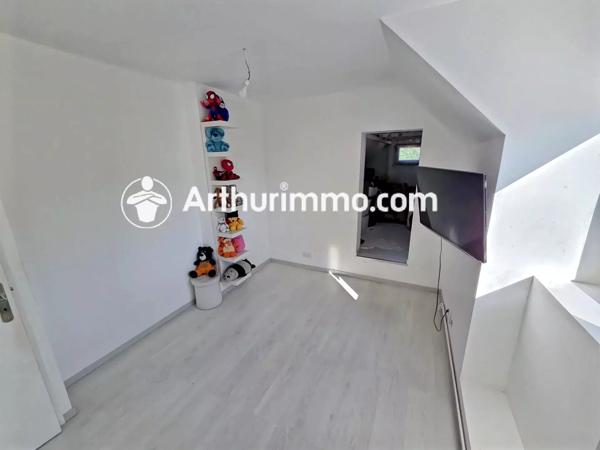 Vente Maison 5 pièces 114 m2 à Savigny-le-Temple