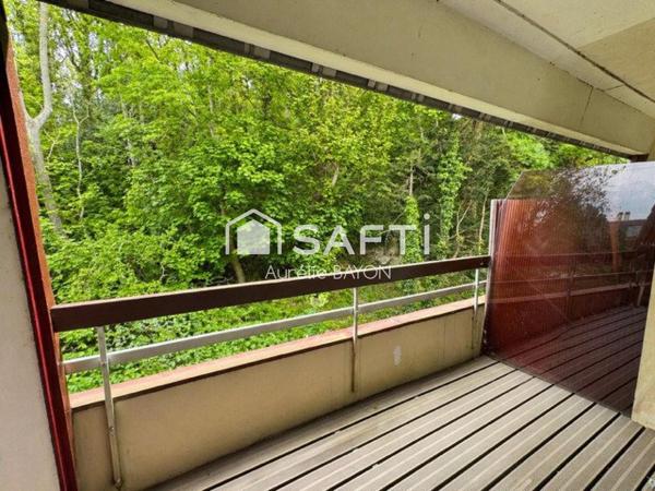 Trouville-sur-Mer – T2 avec balcon, cave et ascenseur.
