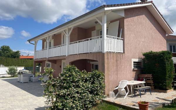 Maison à vendre    5 pièces •  Chavanoz