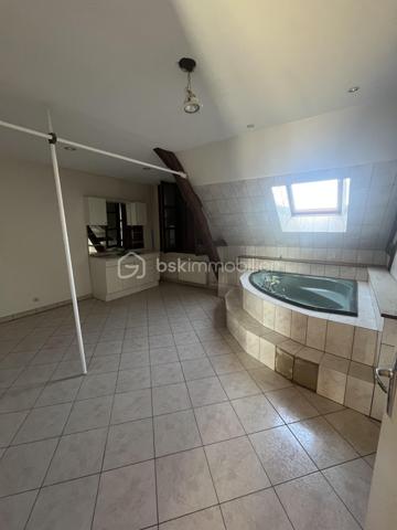 Local commercial de 150 m²