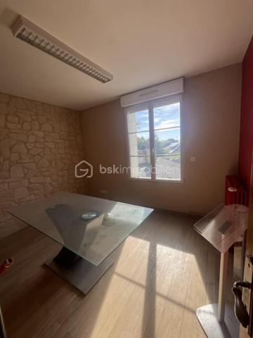 Local commercial de 150 m²