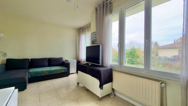 APPARTEMENT T2 BIS 50m² LUMINEUX, QUARTIER VAL D'ATHIS, PETITE COPROPRIÉTÉ SÉCURISÉE AVEC JARDIN ET PARKING