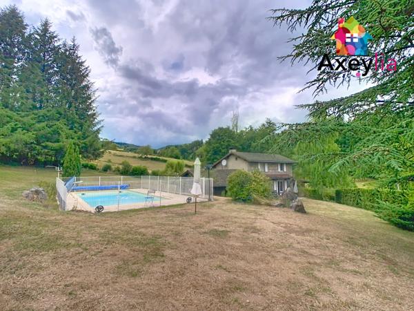 Saint-Bonnet-des-Quarts (42310) A VENDRE - A 25 KM DE ROANNE - MAISON EN PIERRES SUR TERRAIN AVEC PISCINE ET JARDIN