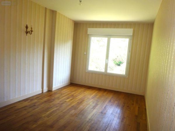 Maison de ville à vendre à Nogent-le-Rotrou dans l'Eure-et-Loir (28400), ref : NOG 989