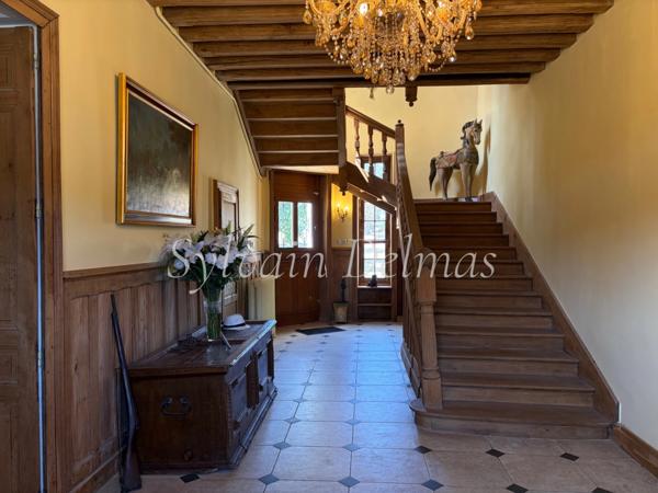 Propriete à vendre 8 pièces proche de LOCHES (37)