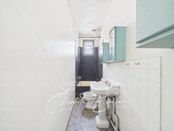 CHARME DE L'ANCIEN À RÉNOVER