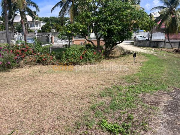 Vente Terrain2826 m² - SAINTE ANNE (97180)