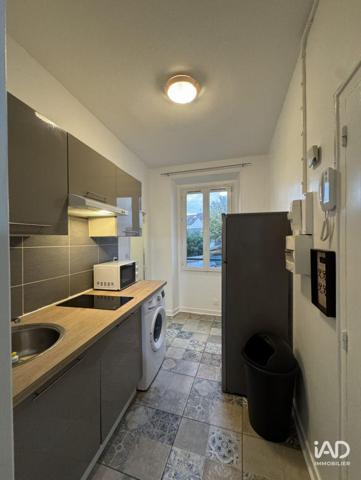 Location appartement 2 pièces 34 m² Corbeil-Essonnes